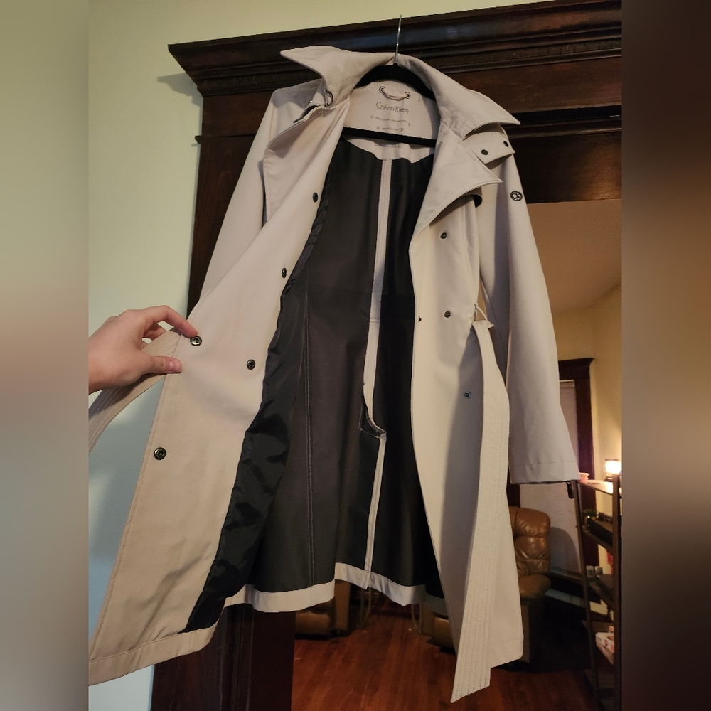 Calvin Klein Women's Beige Trench Coat - Picture 2 of 7